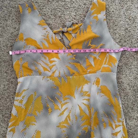 MINT VELVET Clementine Ruffle Wrap Dress
 size US 14 UK 18 - Picture 9 of 12